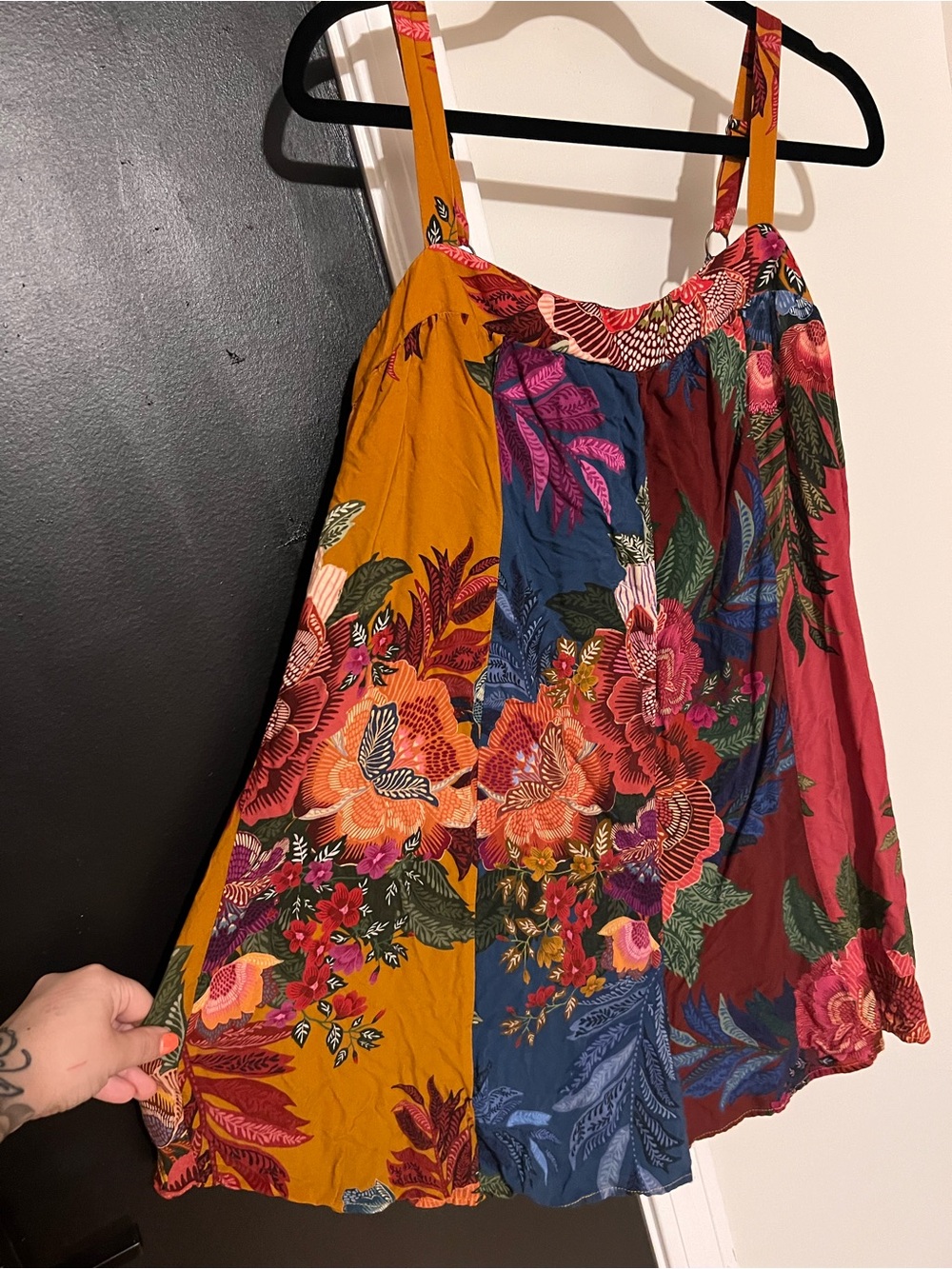 FARM Rio Panel Bouquet Multicolor Romper - Size Large